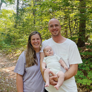 Meet your Posher, Dana